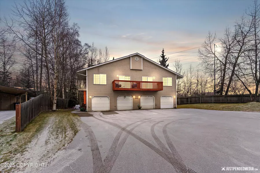 2731 Lee ST, Anchorage, AK 99504