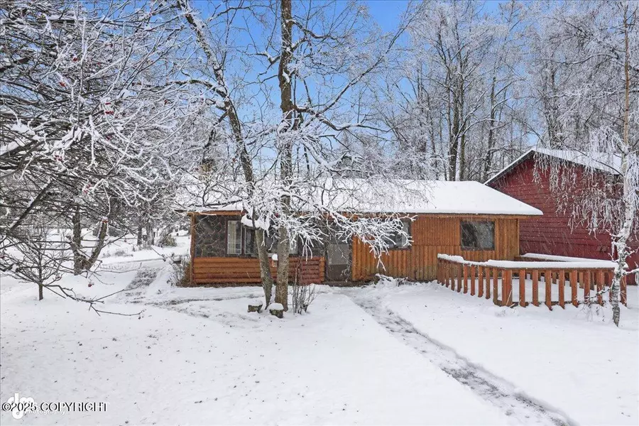 1256 Redwood CT, Anchorage, AK 99508