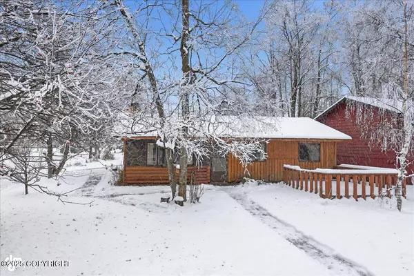 1256 Redwood CT, Anchorage, AK 99508