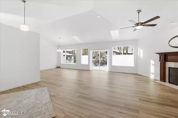 Soldotna, AK 99669,238 Stacy DR