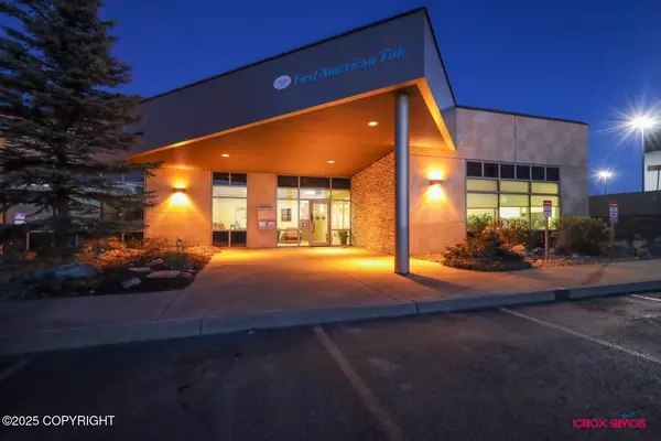 Wasilla, AK 99654,892 E USA CIR #101