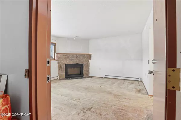 Anchorage, AK 99508,251 McCarrey ST V-1A