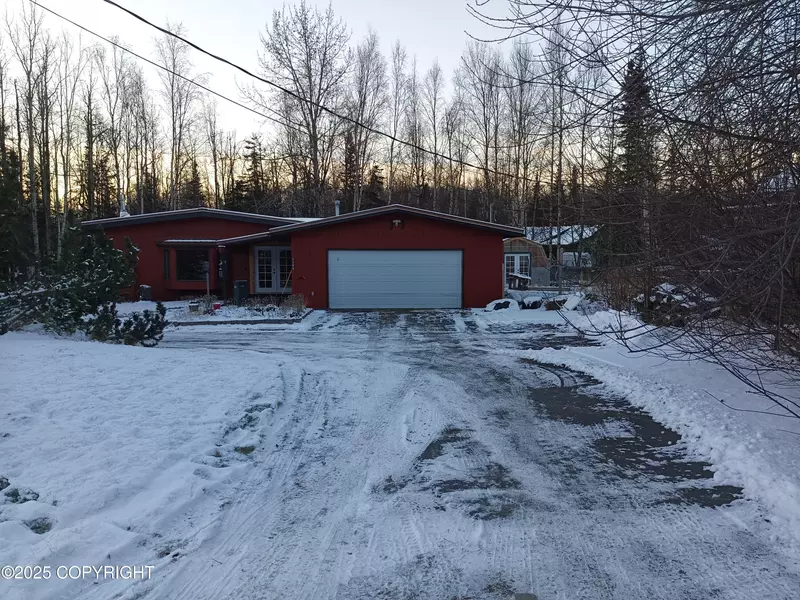 2300 N Loren CIR, Wasilla, AK 99654