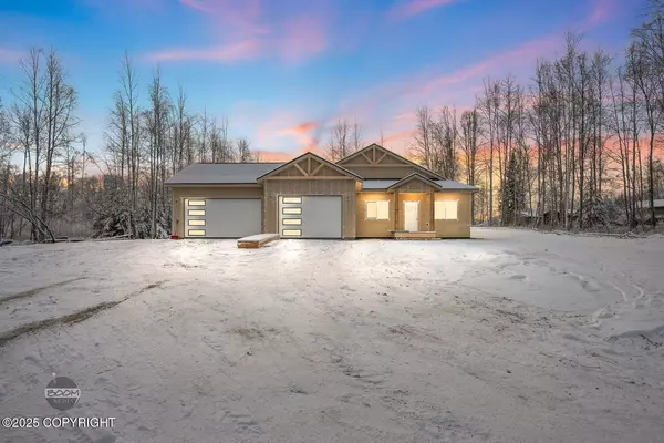 3579 S Dawn Lake DR, Wasilla, AK 99623