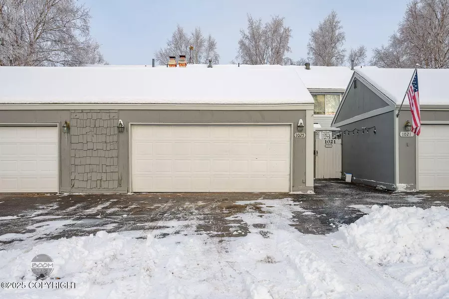 1025 W 77th AVE, Anchorage, AK 99518