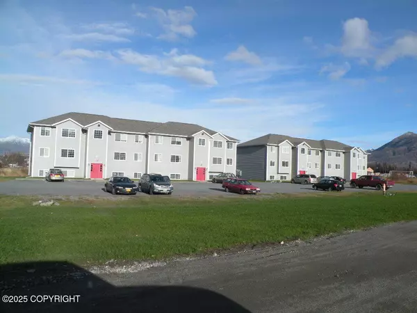 1633 S Chugach ST #B5, Palmer, AK 99645