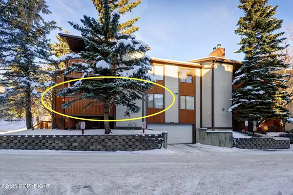 7222 Foxridge CIR #14-B, Anchorage, AK 99518