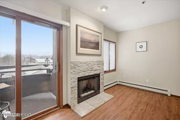 Anchorage, AK 99501,1170 Denali D433