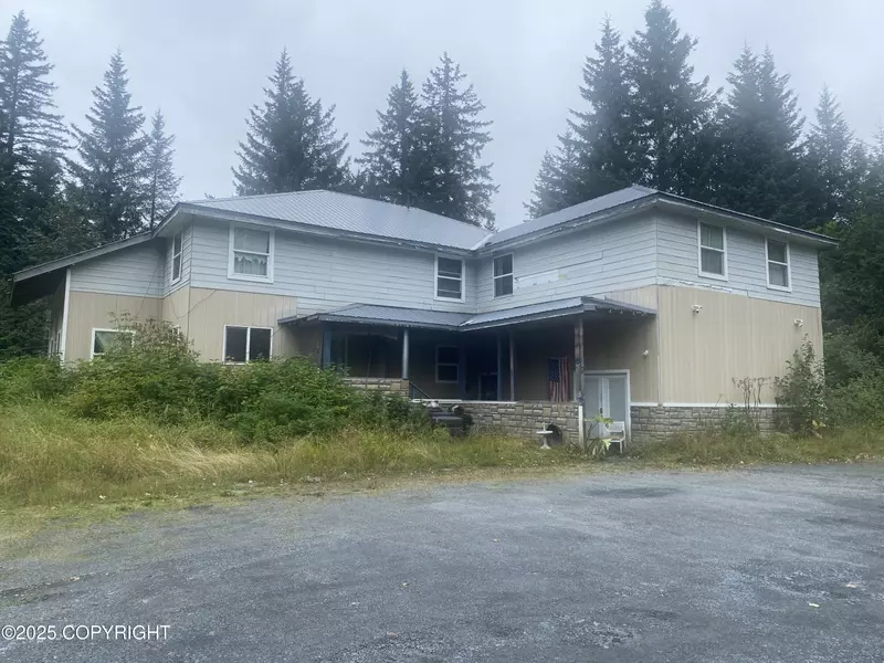 33784 Nash RD, Seward, AK 99664