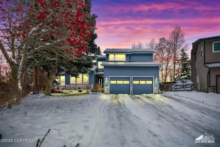 4301 Seeley CIR, Anchorage, AK 99502