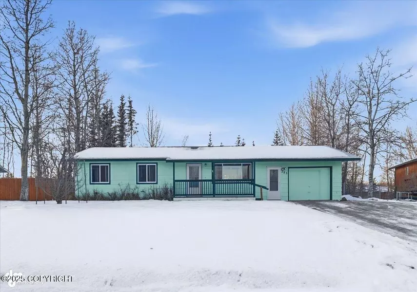 385 Banner LN, Soldotna, AK 99669