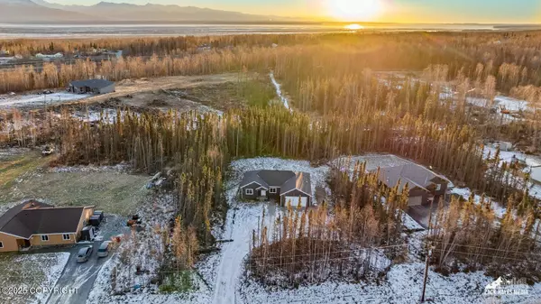 8126 W Shearwater ST, Wasilla, AK 99623