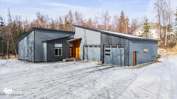 1470 W Hidden Ln CIR Palmer, AK 99645