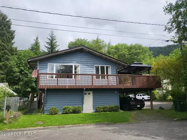 3316 Arnold AVE, Ketchikan, AK 99901