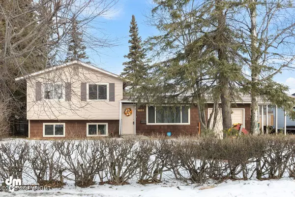 6801 Mink AVE, Anchorage, AK 99504