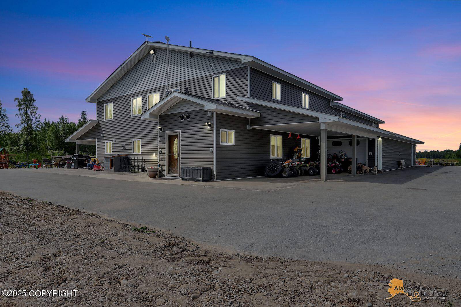 17275 S Moose Haven CIR, Wasilla, AK 99654