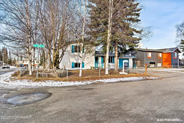 Anchorage, AK 99515,8730 El Paso PL