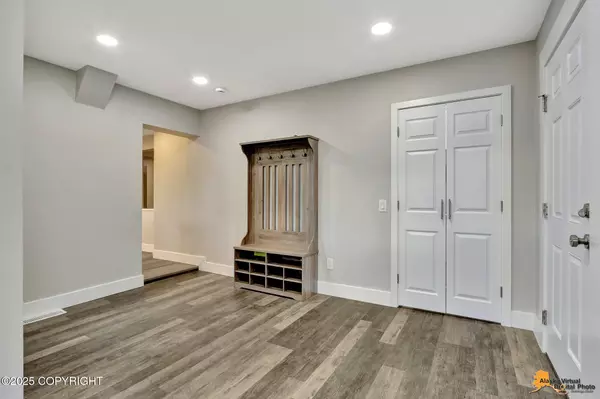 Anchorage, AK 99516,6241 Golden Wood LN