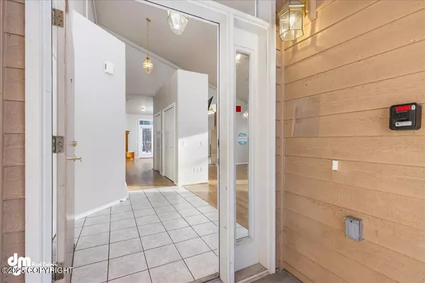 1301 Cross RD, Anchorage, AK 99515
