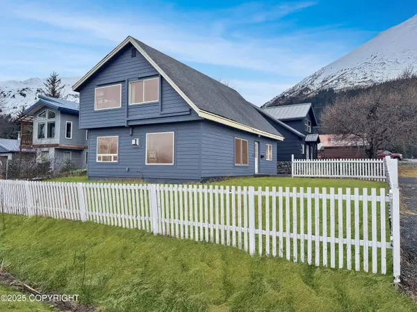 513 Monroe ST, Seward, AK 99664