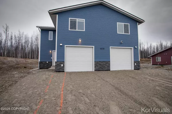 1591 N Tinitun CIR #B, Wasilla, AK 99654