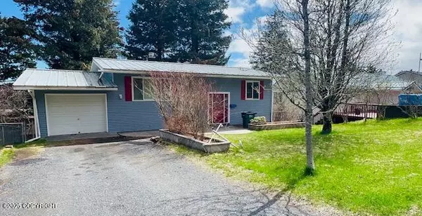 1218 Madsen AVE, Kodiak, AK 99615