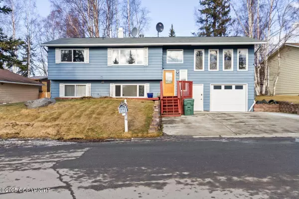 7411 Tobuk CIR, Anchorage, AK 99504