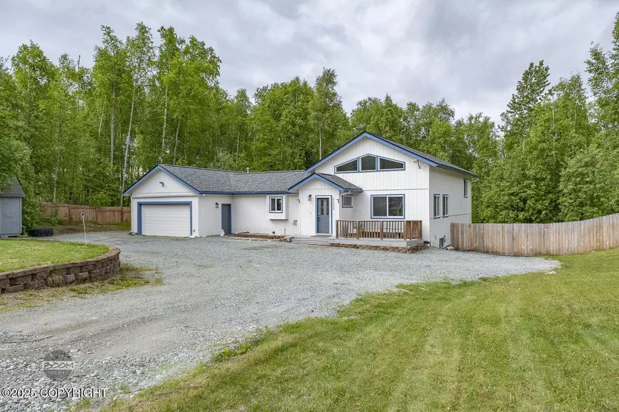 22626 Lake Hill DR, Chugiak, AK 99567