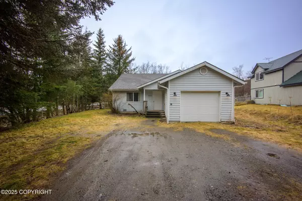 4605 Early Spring ST, Homer, AK 99603