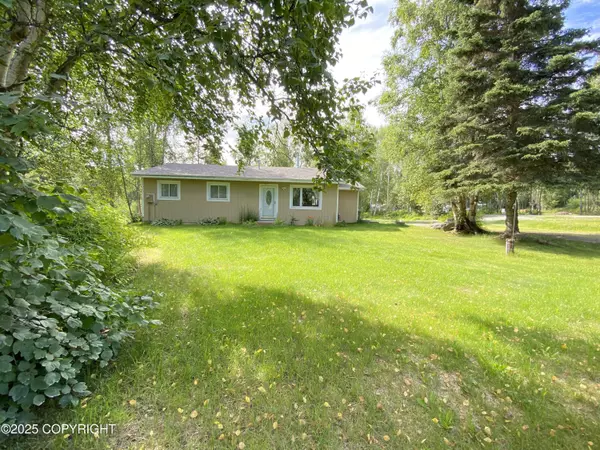 11496 W Meteor DR, Wasilla, AK 99623