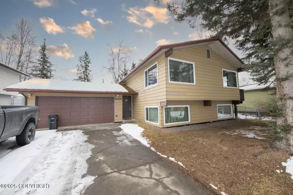 5006 Vance DR, Anchorage, AK 99508