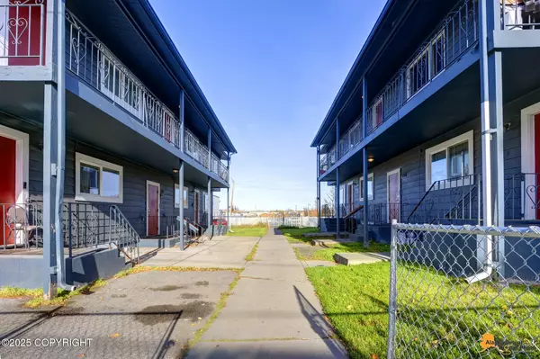 734-736 E 11th AVE, Anchorage, AK 99501