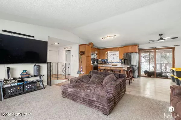 Anchorage, AK 99504,6048 E 6th AVE