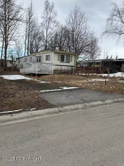 1235 Contrary CT, Anchorage, AK 99515