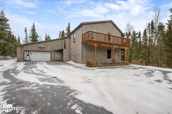 Anchorage, AK 99507,9721 Main Tree DR