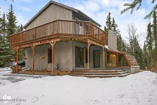 Anchorage, AK 99507,9721 Main Tree DR