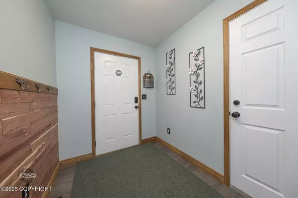 Houston, AK 99694,2668 N Gaunt LN