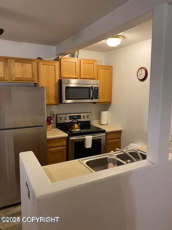 Anchorage, AK 99503,1435 W 25th AVE