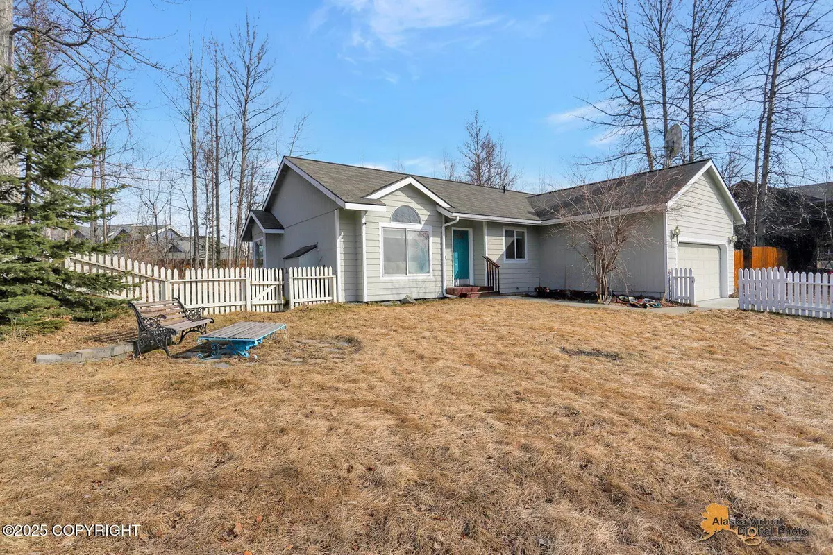Wasilla, AK 99654,111 E Glen CIR