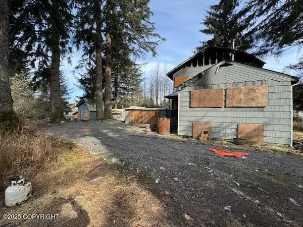 Juneau, AK 99801,9406 Glacier HWY