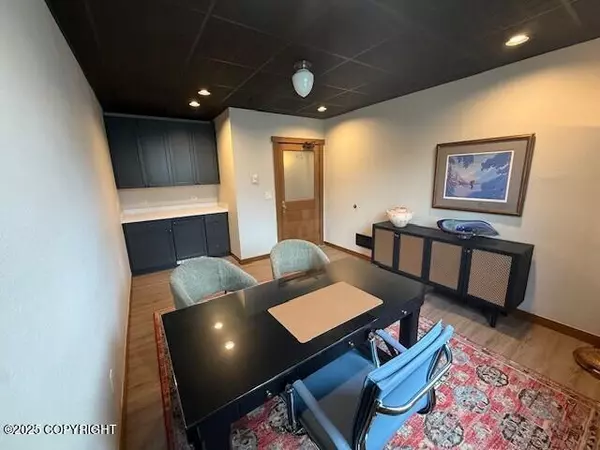 320 Dock ST #214, Ketchikan, AK 99901