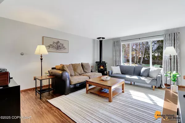 18034 N Parkview Terrace LOOP, Eagle River, AK 99577