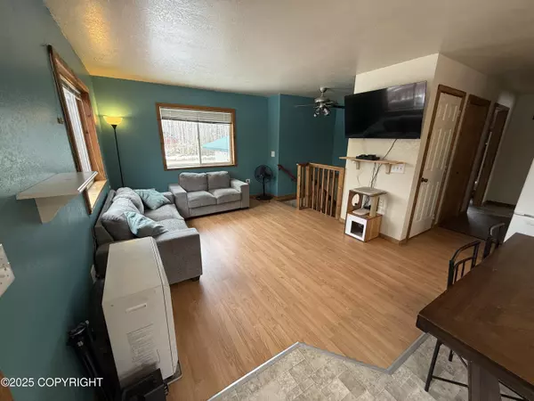 Willow, AK 99688,24720 W Sunnyslope WAY