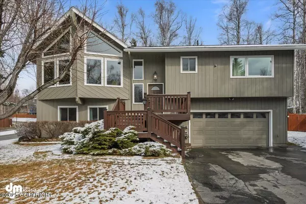 19501 Wingham CIR, Eagle River, AK 99577