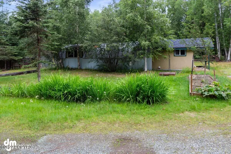 19831 Crabtree ST, Chugiak, AK 99567