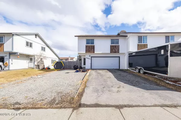 3501 Nova CIR, Anchorage, AK 99517
