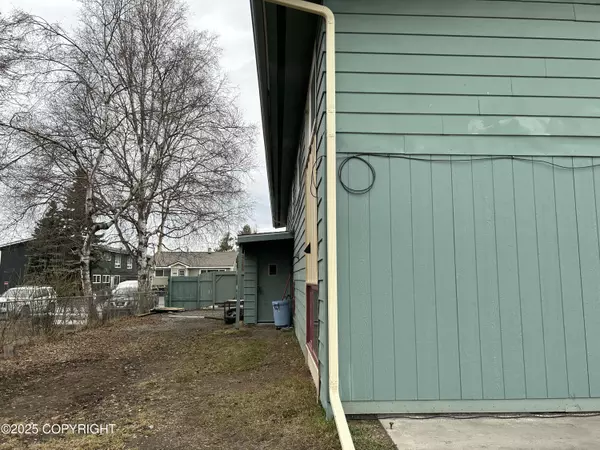 Anchorage, AK 99508,3940 E 9th AVE