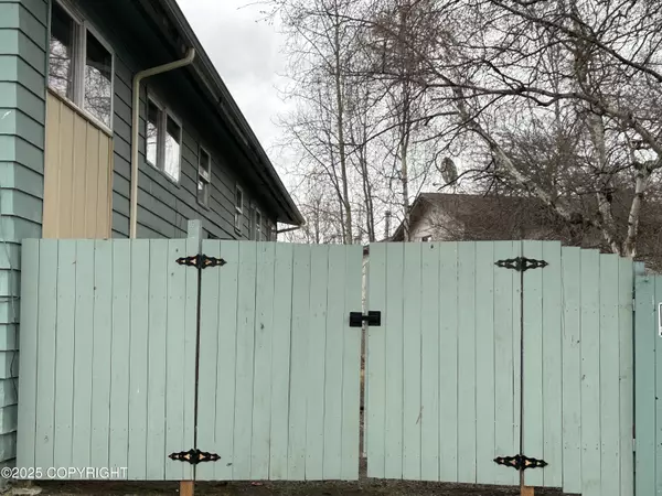 Anchorage, AK 99508,3940 E 9th AVE