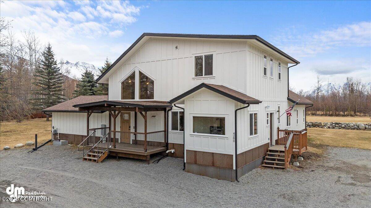 4280 N Wolverine RD, Palmer, AK 99645