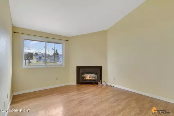 Anchorage, AK 99508,4328 Reka DR